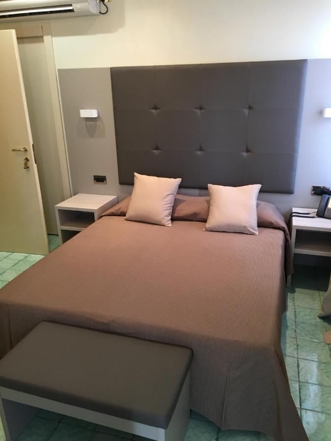 Artana Suites Collection مونتيروسّو ال ماري المظهر الخارجي الصورة